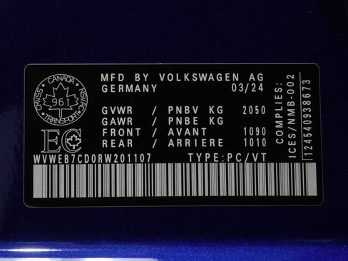 Used 2024 Volkswagen Golf R AWD/4WD image 96