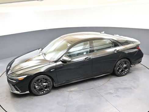 Certified 2025 Hyundai Elantra N Line image 37