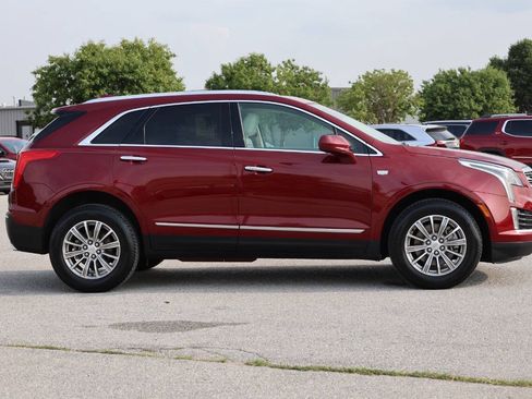 Used 2017 Cadillac XT5 Luxury w/ Driver Awareness Package AWD/4WD image 7