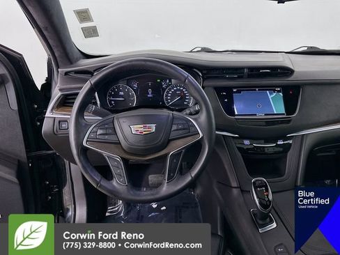 Used 2018 Cadillac XT5 Platinum w/ Driver Assist Package image 28