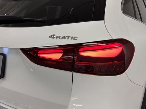 Certified 2025 Mercedes-Benz GLA 250 4MATIC image 11