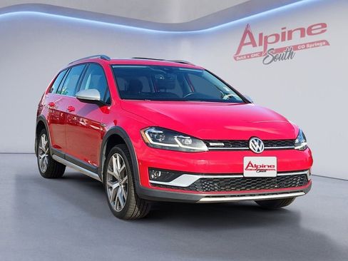 Used 2019 Volkswagen Golf Alltrack SEL image 7