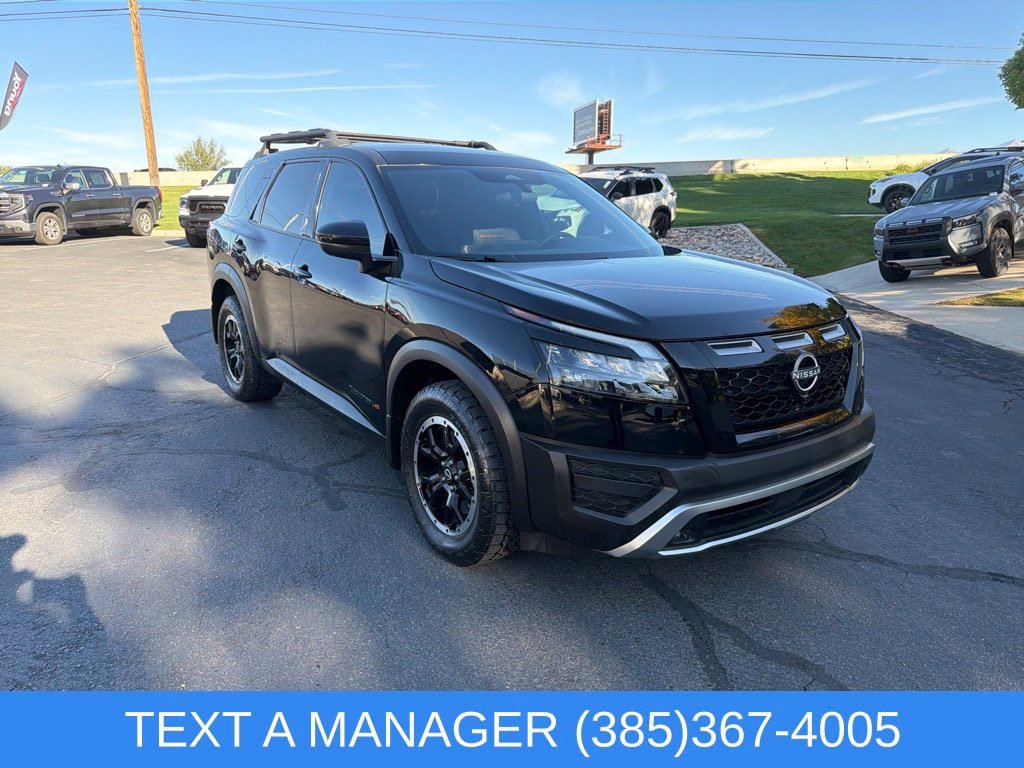 Used 2024 Nissan Pathfinder Rock Creek AWD/4WD image 1