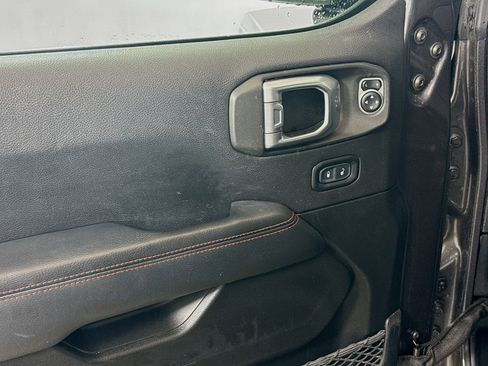 Used 2020 Jeep Wrangler Unlimited Rubicon w/ Quick Order Package 28Y Recon AWD/4WD image 19