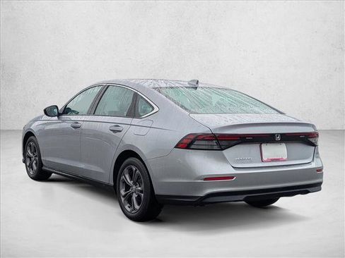 Used 2023 Honda Accord EX image 8