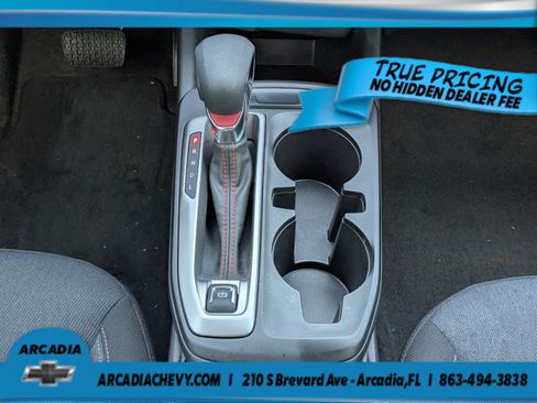 Certified 2025 Chevrolet Trax RS w/ Driver Confidence Package FWD image 20
