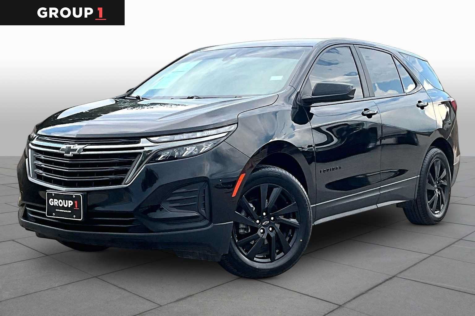 Used 2024 Chevrolet Equinox LS w/ LS Convenience Package FWD image 1