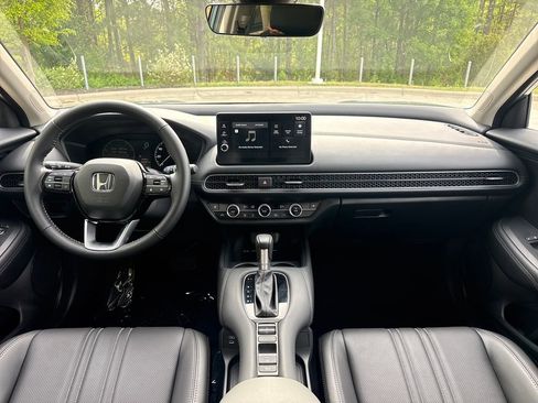 Used 2026 Honda HR-V EX-L image 16
