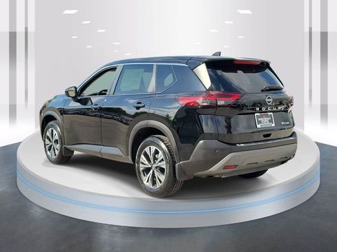 Used 2023 Nissan Rogue SV AWD/4WD image 4