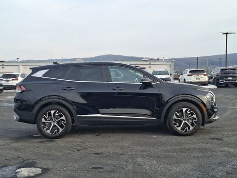 Certified 2024 Kia Sportage EX image 6