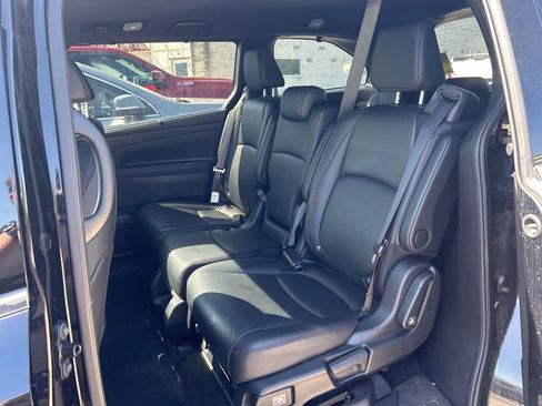 Used 2025 Honda Odyssey Sport-L image 12