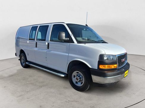 Used 2024 GMC Savana 2500 w/ Driver Convenience Package RWD image 7