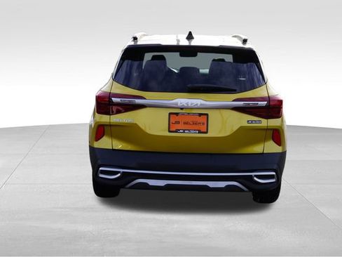 Used 2023 Kia Seltos S image 6