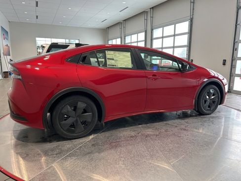 New 2026 Toyota Prius LE image 9