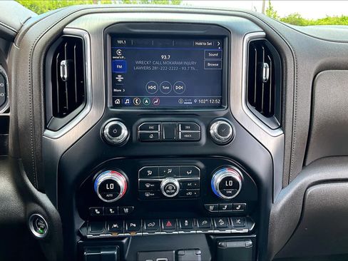 Used 2022 GMC Sierra 1500 Denali w/ Denali Premium Package AWD/4WD image 34