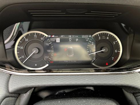 Used 2023 Land Rover Range Rover Evoque R-Dynamic S AWD/4WD image 13