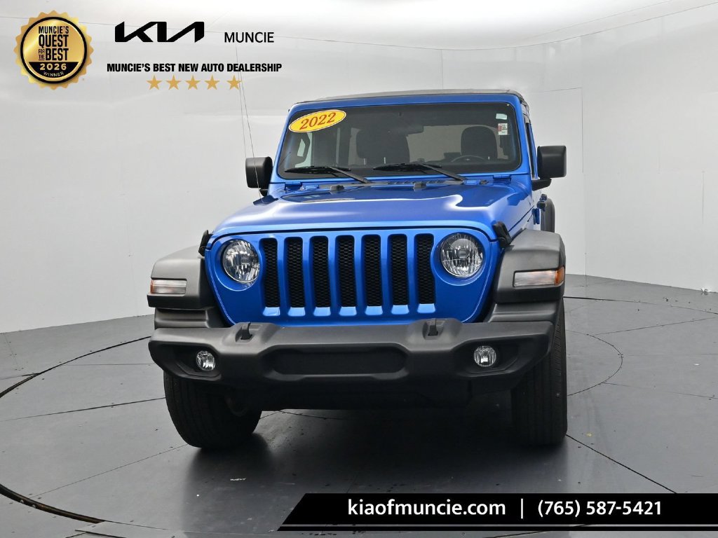 Used 2022 Jeep Wrangler Unlimited Sport AWD/4WD image 3