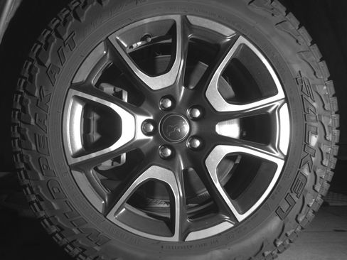 Used 2025 Jeep Compass Trailhawk image 12