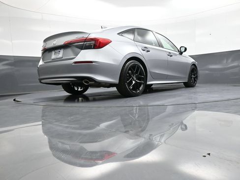Certified 2024 Honda Civic Sport image 28