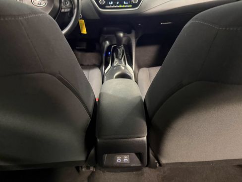 Used 2024 Toyota Corolla LE FWD image 72