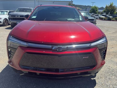 Used 2024 Chevrolet Blazer EV RS AWD/4WD image 2