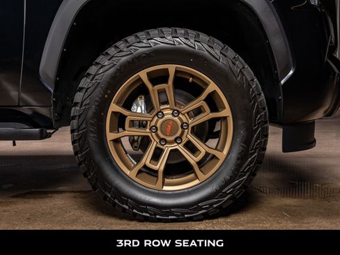 Used 2023 Toyota Sequoia SR5 image 11