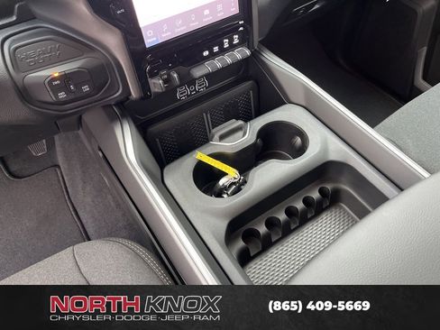 New 2026 RAM 3500 Big Horn AWD/4WD image 11