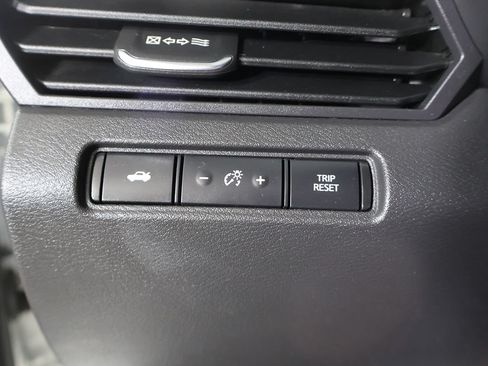 Used 2023 Nissan Altima 2.5 SV AWD/4WD image 29