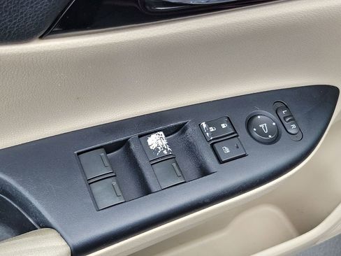 Used 2016 Honda Accord LX image 15