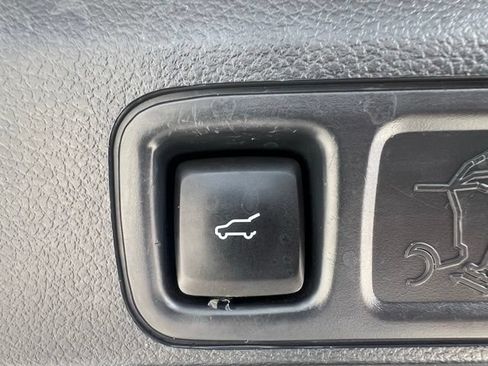 Used 2022 Lincoln Navigator L Reserve RWD image 23