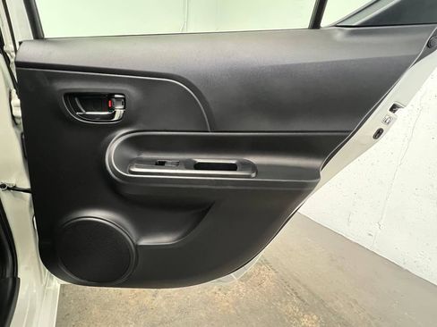 Used 2016 Toyota Prius C Two FWD image 13