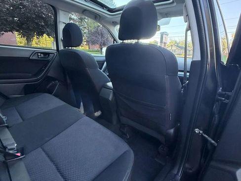 Used 2015 Subaru Forester 2.5i Premium w/ Popular Package #1 AWD/4WD image 17