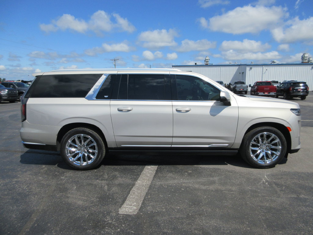 Certified 2023 Cadillac Escalade ESV Premium Luxury Platinum w/ LPO, Radiant Package AWD/4WD image 5