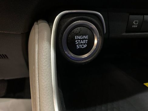 Used 2024 Toyota Grand Highlander Limited image 28