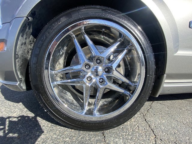Used 2008 Ford Mustang GT RWD image 10