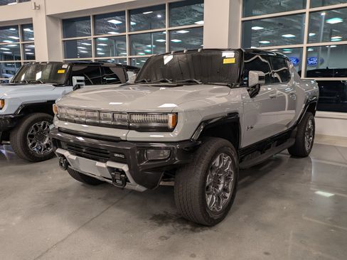 Used 2025 GMC Hummer EV 3X AWD/4WD image 3