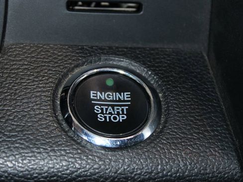 Used 2020 Ford F250 Lariat w/ Lariat Ultimate Package image 31