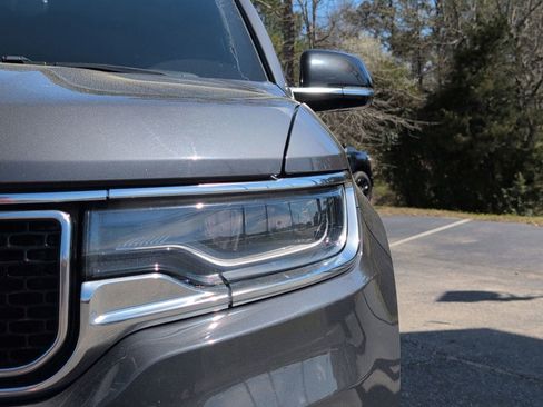 Used 2024 Jeep Wagoneer Series II w/ Flexible Seating Group image 12