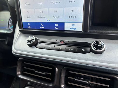 Used 2022 Ford Maverick Lariat w/ Lariat Luxury Package FWD image 37