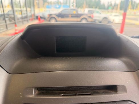 Used 2015 Ford Transit 250 148 Medium Roof image 20