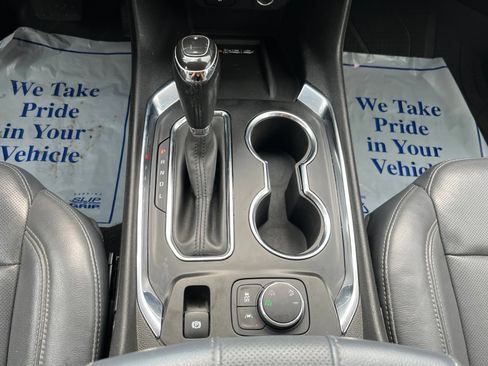 Used 2018 Chevrolet Traverse Premier w/ LPO, Floor Liner Package AWD/4WD image 20