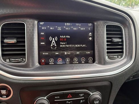 Used 2017 Dodge Charger SXT w/ AWD Plus Group image 20