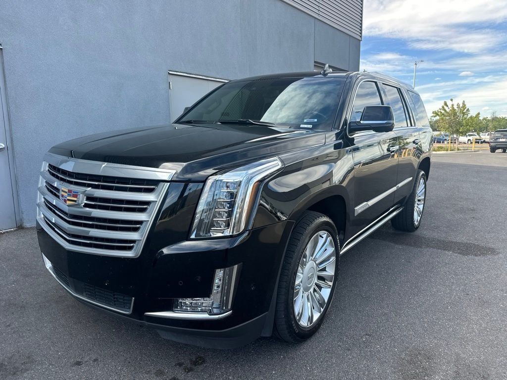 Used 2019 Cadillac Escalade Platinum AWD/4WD image 1
