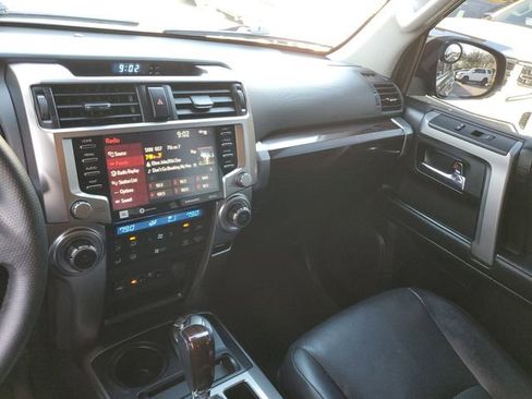 Used 2022 Toyota 4Runner Limited image 26
