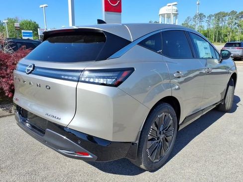 New 2026 Nissan Murano Platinum w/ Cargo Package AWD/4WD image 3