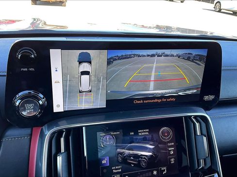 Used 2024 Lexus LX 600 F Sport image 26