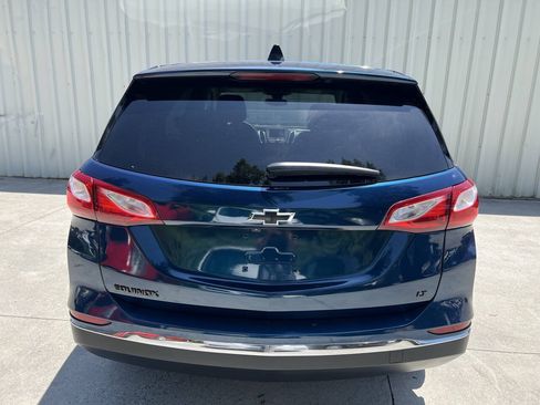 Used 2020 Chevrolet Equinox LT w/ LPO, Blackout Package FWD image 4