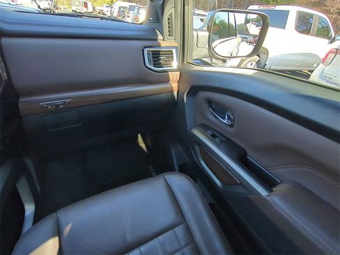 Used 2021 Nissan Titan Platinum Reserve w/ Off Road Protection Package image 17