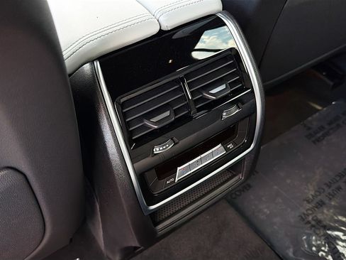 New 2026 BMW X5 xDrive40i w/ M Sport Package image 19