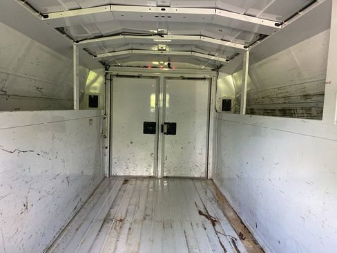 Used 2022 Ford E-350 and Econoline 350 Super Duty w/ Power Windows & Locks Group RWD image 24